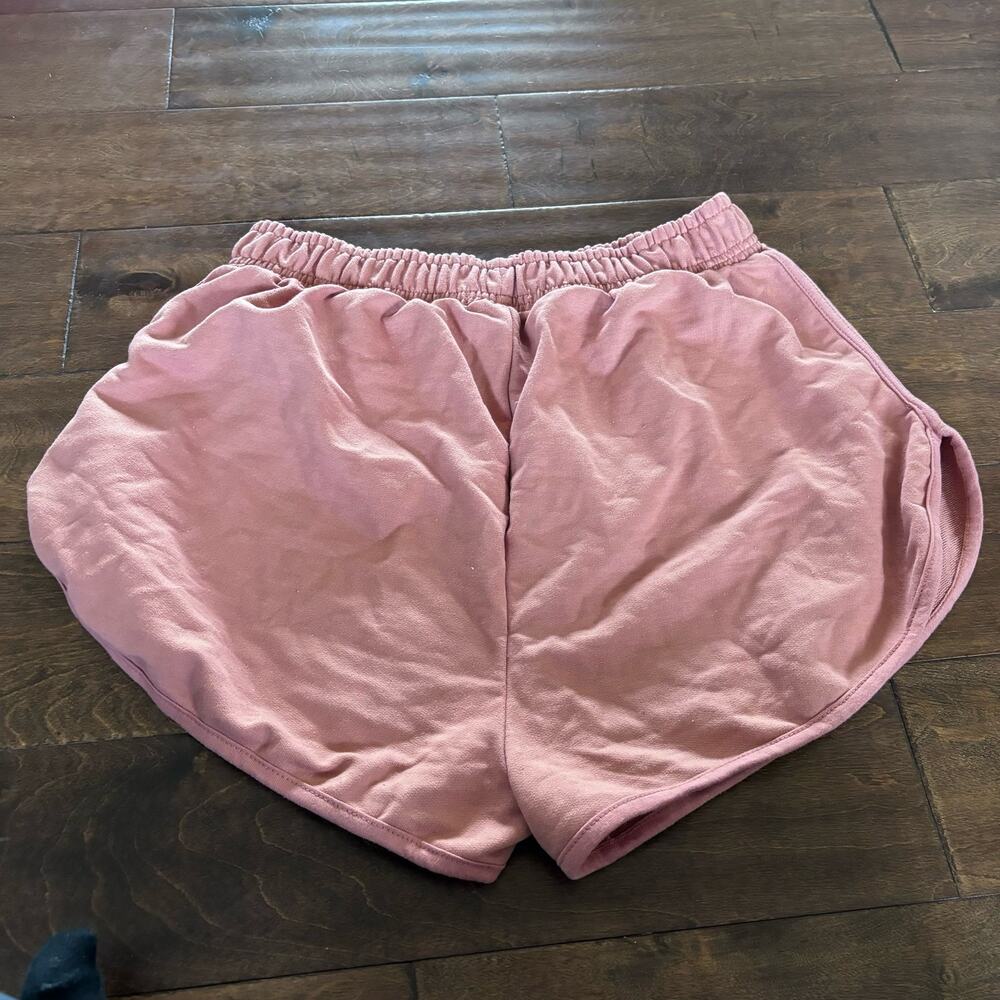 PrettyLittleThing Women's Size 12 Peach Sweat Shorts High Waisted‎ Runner Shorts